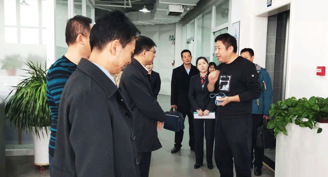 陕西省台办领导莅临伟景机器人调研指导工作